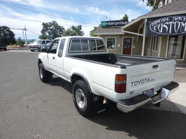 1993 WHITE Toyota SR5 PICK UP Extended Cab Pickup