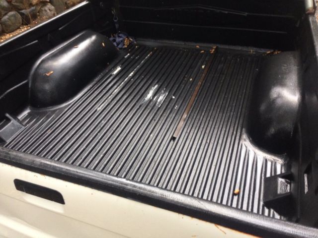 1993 White Toyota Other Cab & Chassis