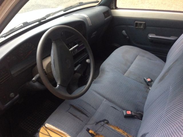 1993 White Toyota Other Cab & Chassis