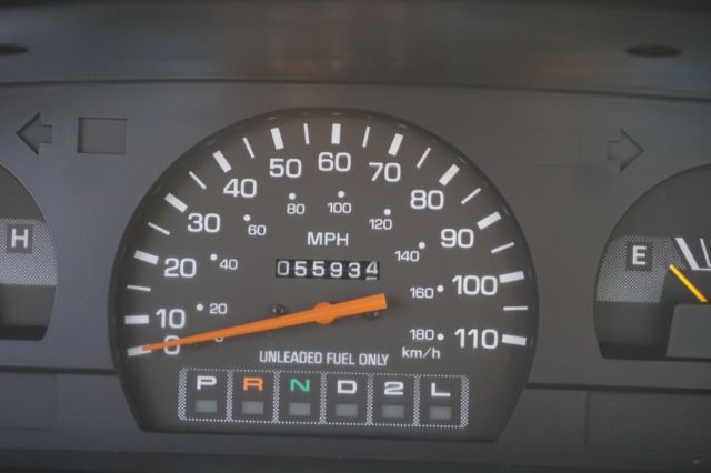 1993 White Toyota Pickup Standard Cab Pickup