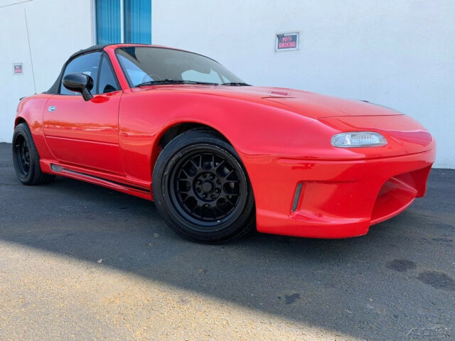1993 Red Mazda MX-5 Miata Convertible