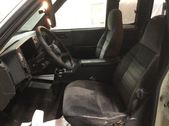 1993 Red Chevrolet S-10 Pickup Truck