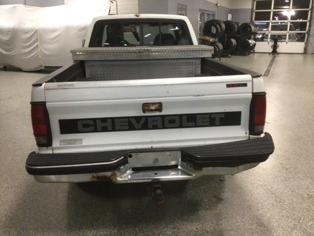 1993 Red Chevrolet S-10 Pickup Truck