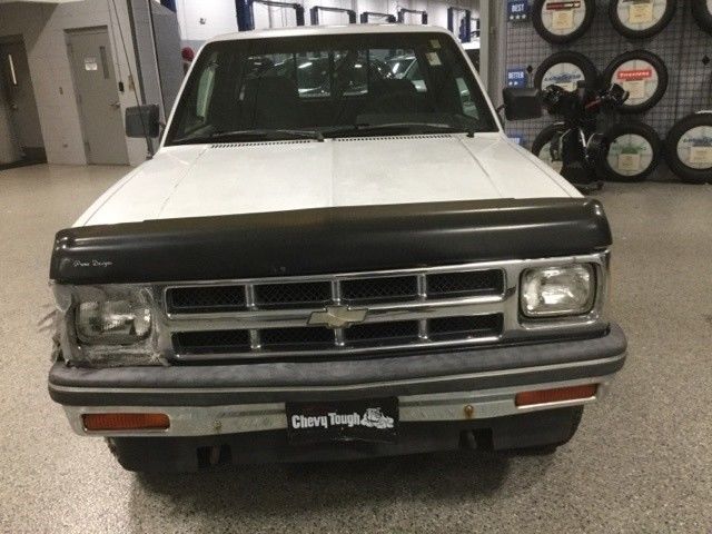 1993 Red Chevrolet S-10 Pickup Truck