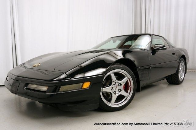 1993 Red Chevrolet Corvette Coupe