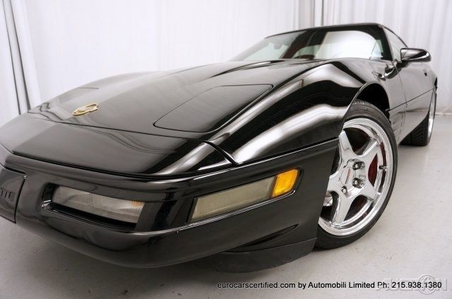 1993 Red Chevrolet Corvette Coupe