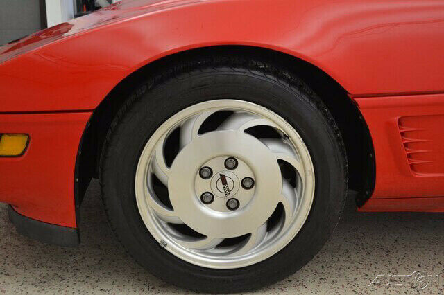 1993 Red Chevrolet Corvette Hatchback