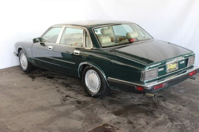 1993 Green Jaguar XJ6 Sedan