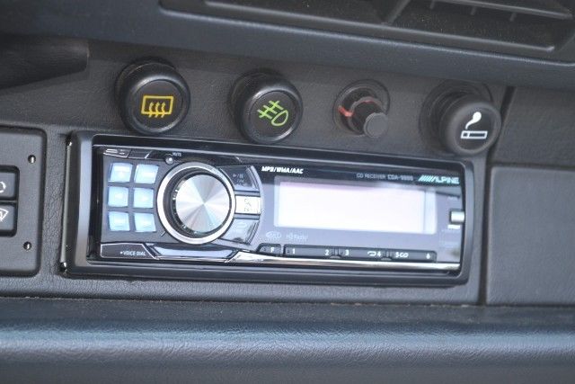 1993 White Porsche 911 --