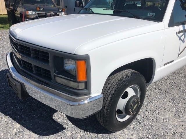 1994 White Chevrolet C/K Pickup 3500
