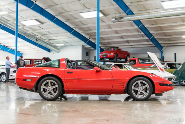 1994 Red Chevrolet Corvette Coupe
