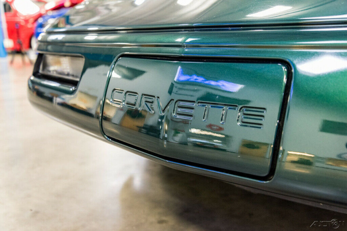 1994 Green Chevrolet Corvette Coupe