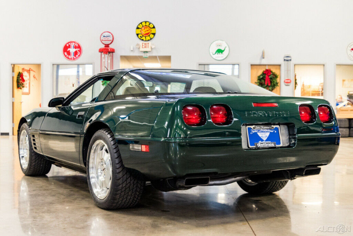 1994 Green Chevrolet Corvette Coupe