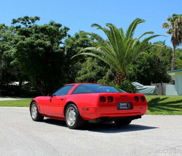 1994 Red Chevrolet Corvette Coupe
