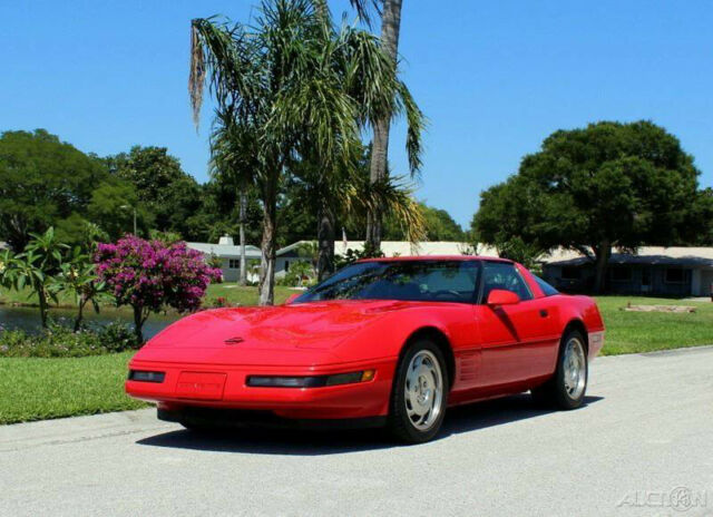 1994 Red Chevrolet Corvette Coupe