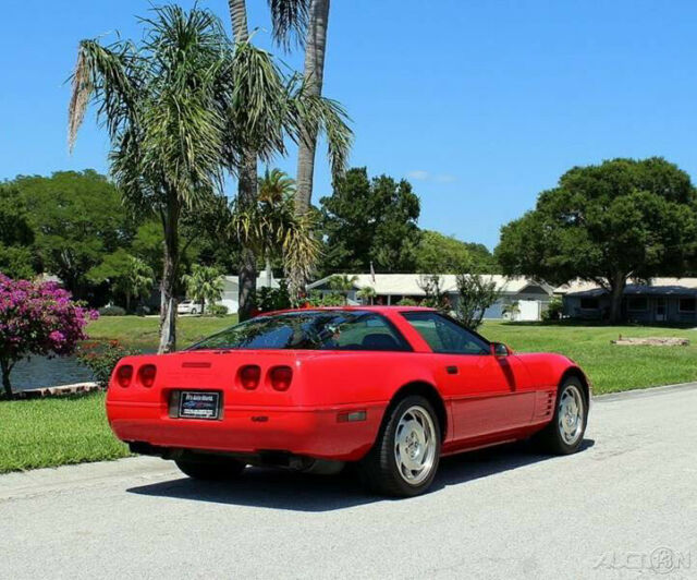 1994 Red Chevrolet Corvette Coupe