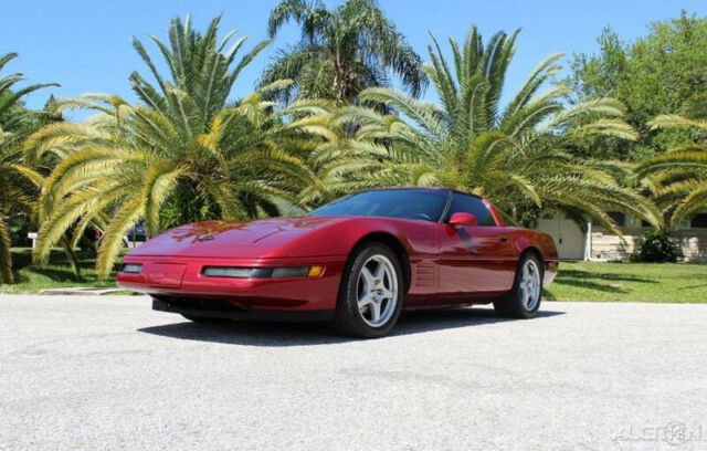 1994 Red Chevrolet Corvette Coupe