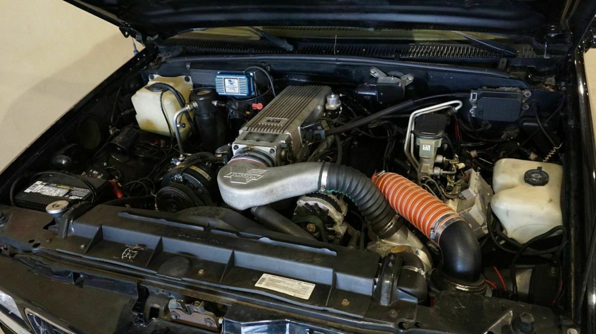 1994 Black GMC Suburban SUV