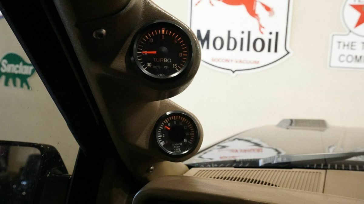 1994 Black GMC Suburban SUV