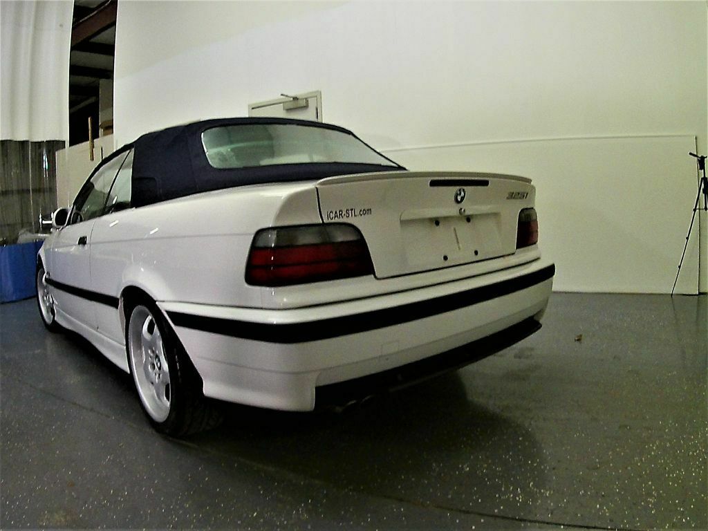 1994 WHT BMW 3-Series --