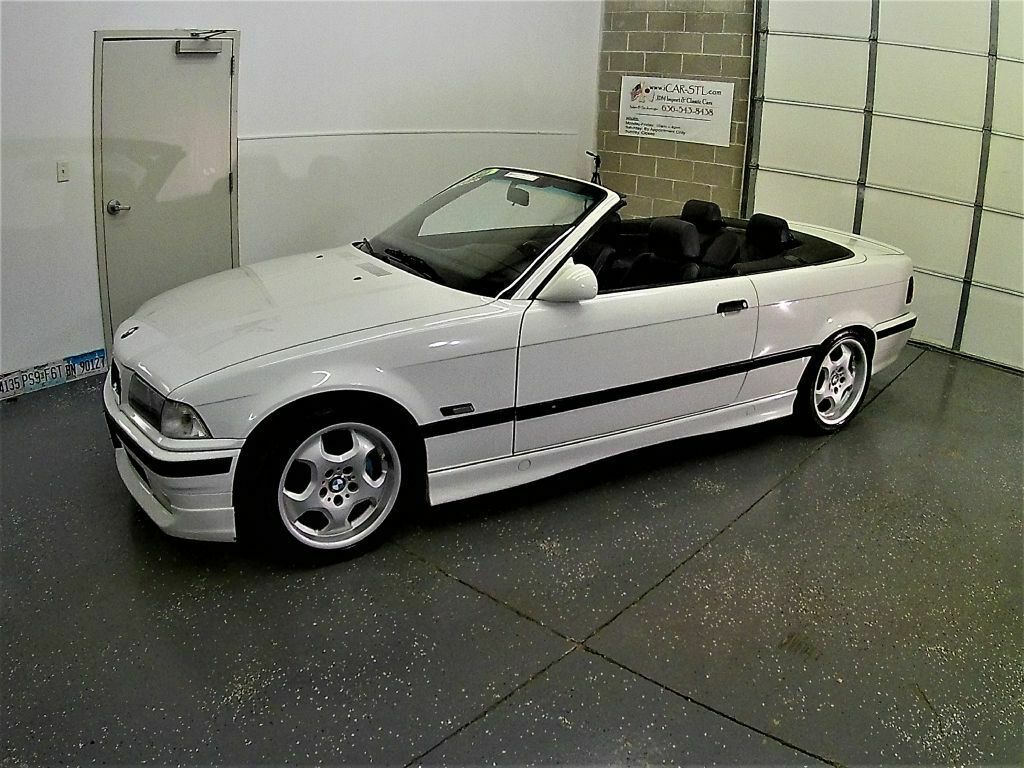 1994 WHT BMW 3-Series --