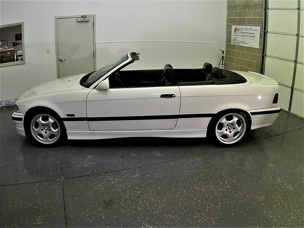 1994 WHT BMW 3-Series --