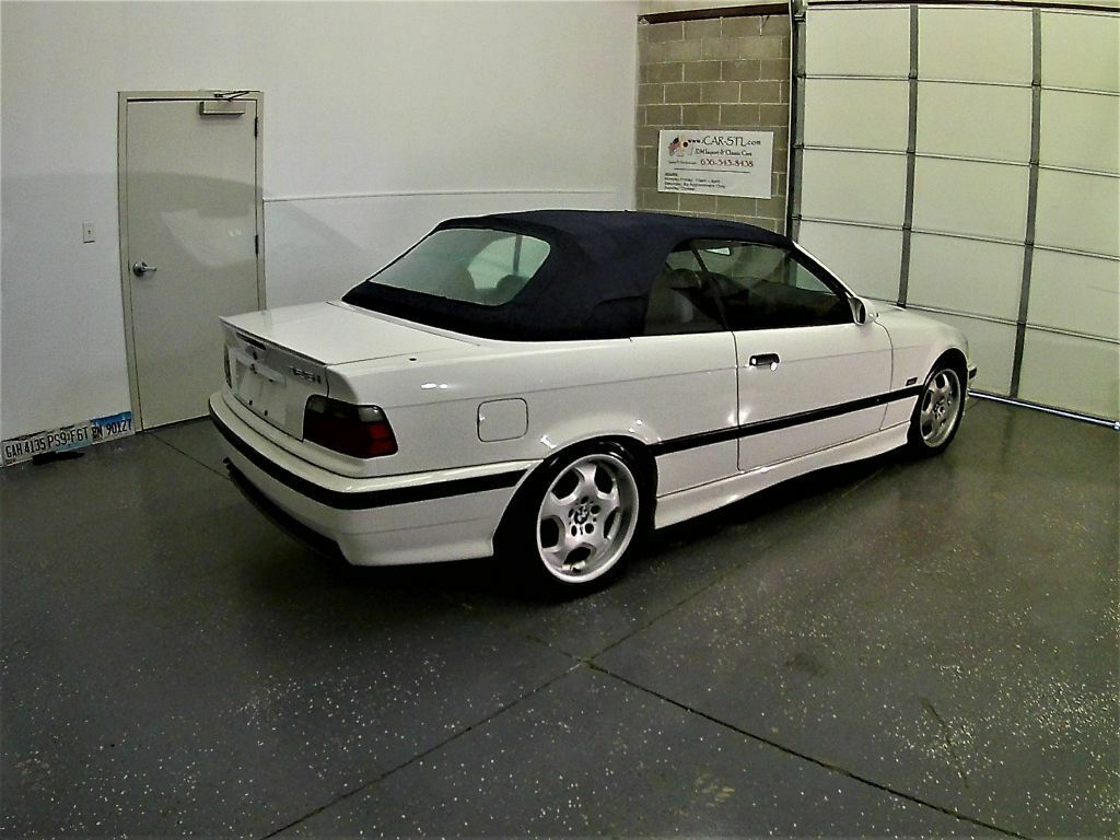 1994 WHT BMW 3-Series --