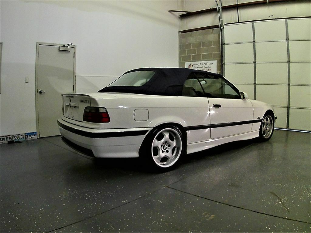 1994 WHT BMW 3-Series --