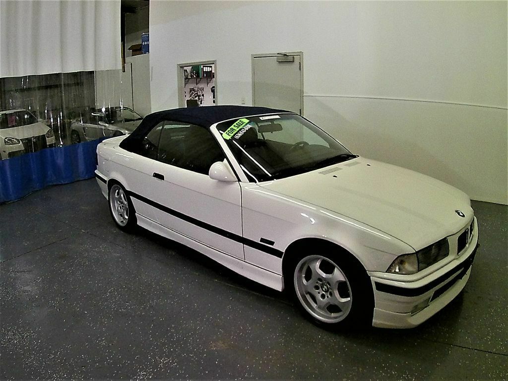 1994 WHT BMW 3-Series --