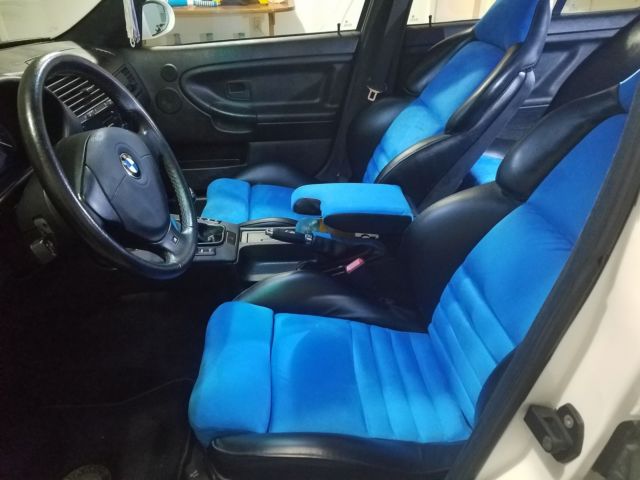 1994 White BMW 3-Series Sedan