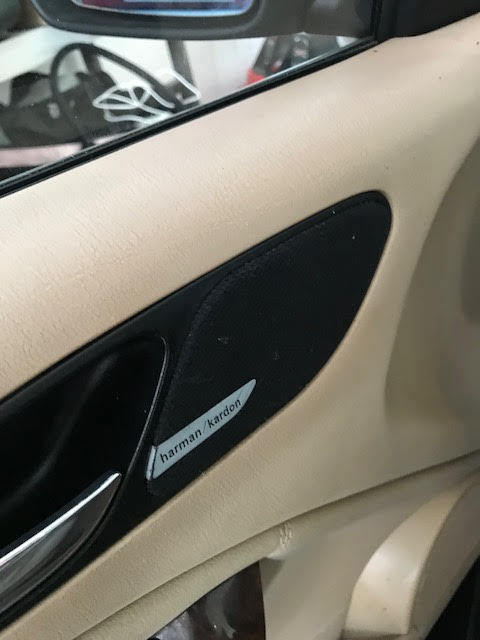 1994 White BMW 3-Series Convertible