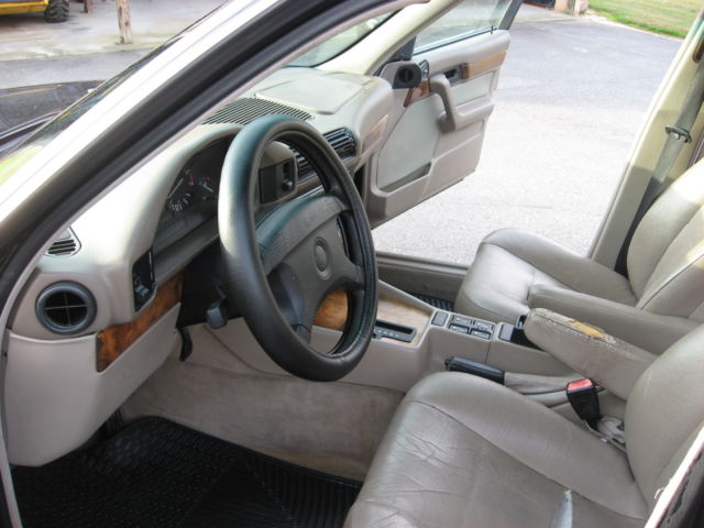 1994 Black BMW 5-Series Sedan