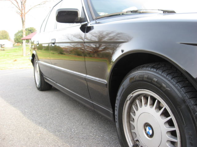 1994 Black BMW 5-Series Sedan
