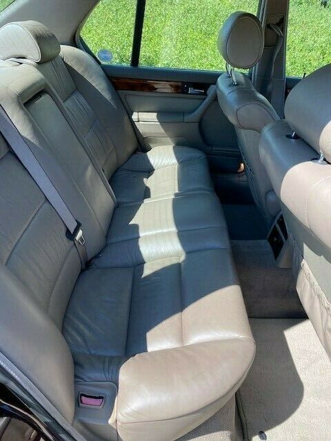 1994 Burgundy BMW 7-Series