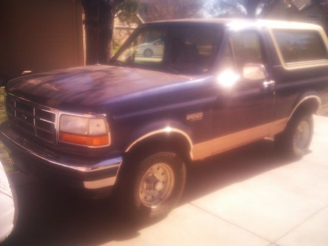 1994 Blue Ford Bronco
