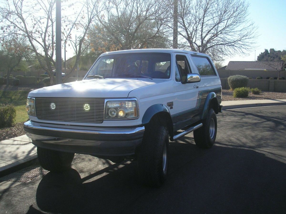 1994 White Ford Bronco