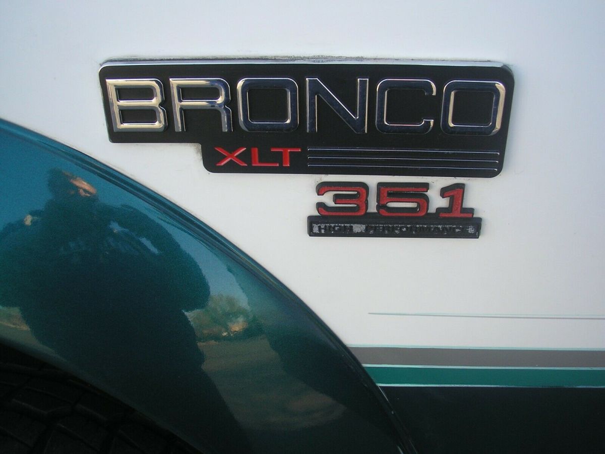 1994 White Ford Bronco