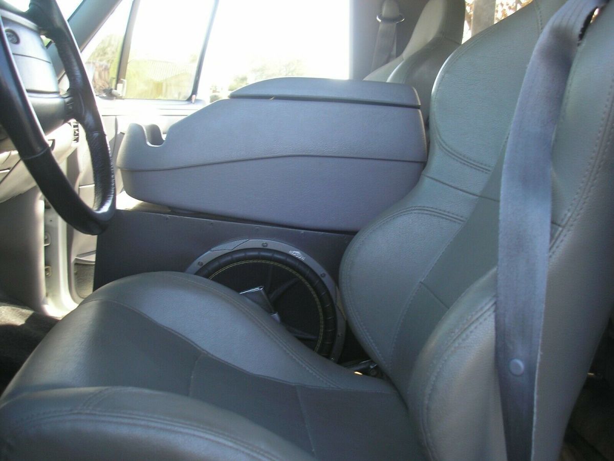 1994 White Ford Bronco