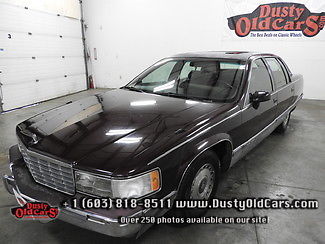 1994 Burgundy Cadillac Fleetwood Sedan