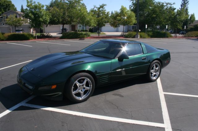 1994 Red Chevrolet Corvette Coupe
