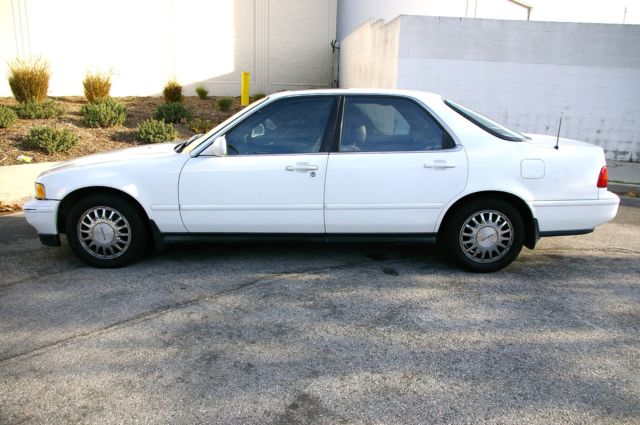 1994 White Acura Legend Sedan
