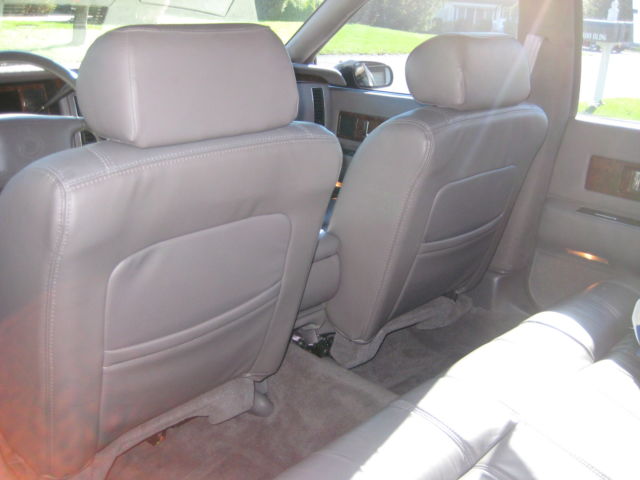 1994 Brown Cadillac Fleetwood 4dr sedan