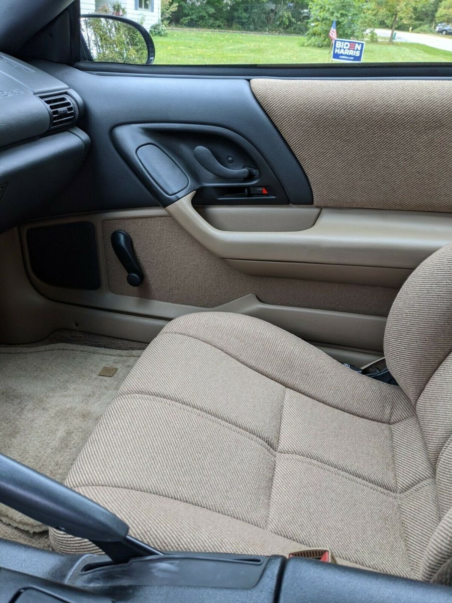 1994 Chevrolet Camaro Coupe