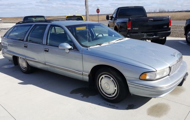 1994 Blue Chevrolet Capriceold Wagon