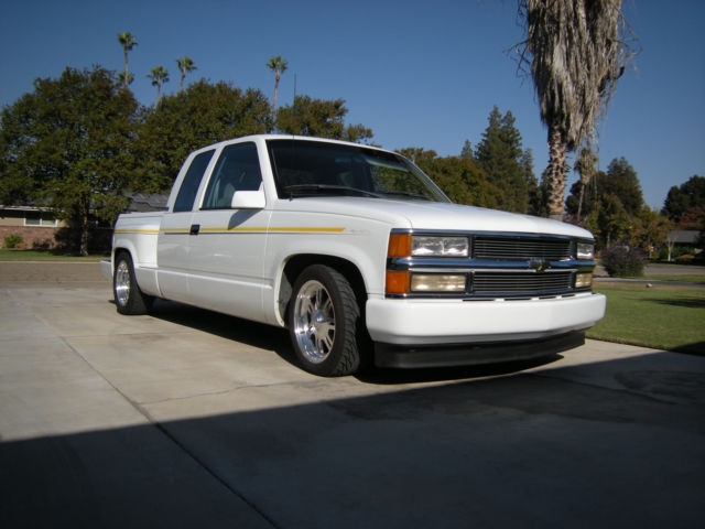 1994 White Chevrolet Silverado 1500 Extended Cab Pickup