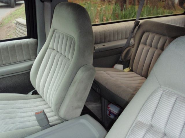 1994 Blue Chevrolet Blazer SUV