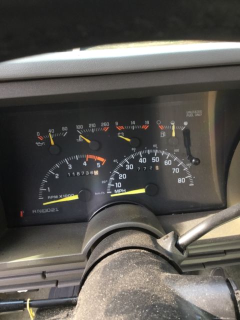 1994 Black Chevrolet C/K Pickup 1500 Standard Cab Pickup