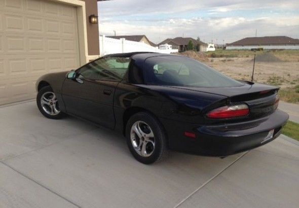 1994 Black Chevrolet Camaro --