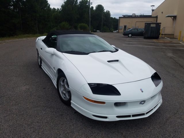 1994 White Chevrolet Camaro Convertible