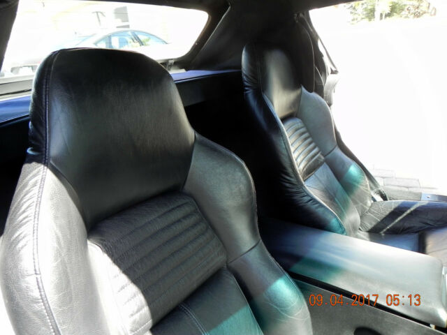 1994 White Chevrolet Corvette Convertible